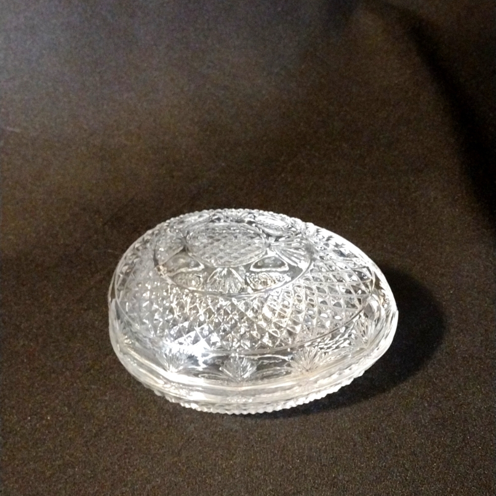 Vintage Avon Fostoria Lead Crystal Mother's Day Egg